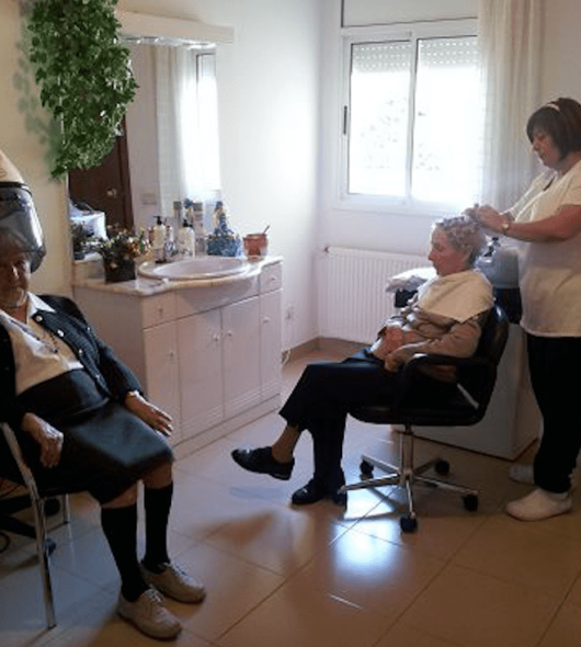 Captura de pantalla 2022-02-10 a las 17.02.37 Servicio de peluquería residencia